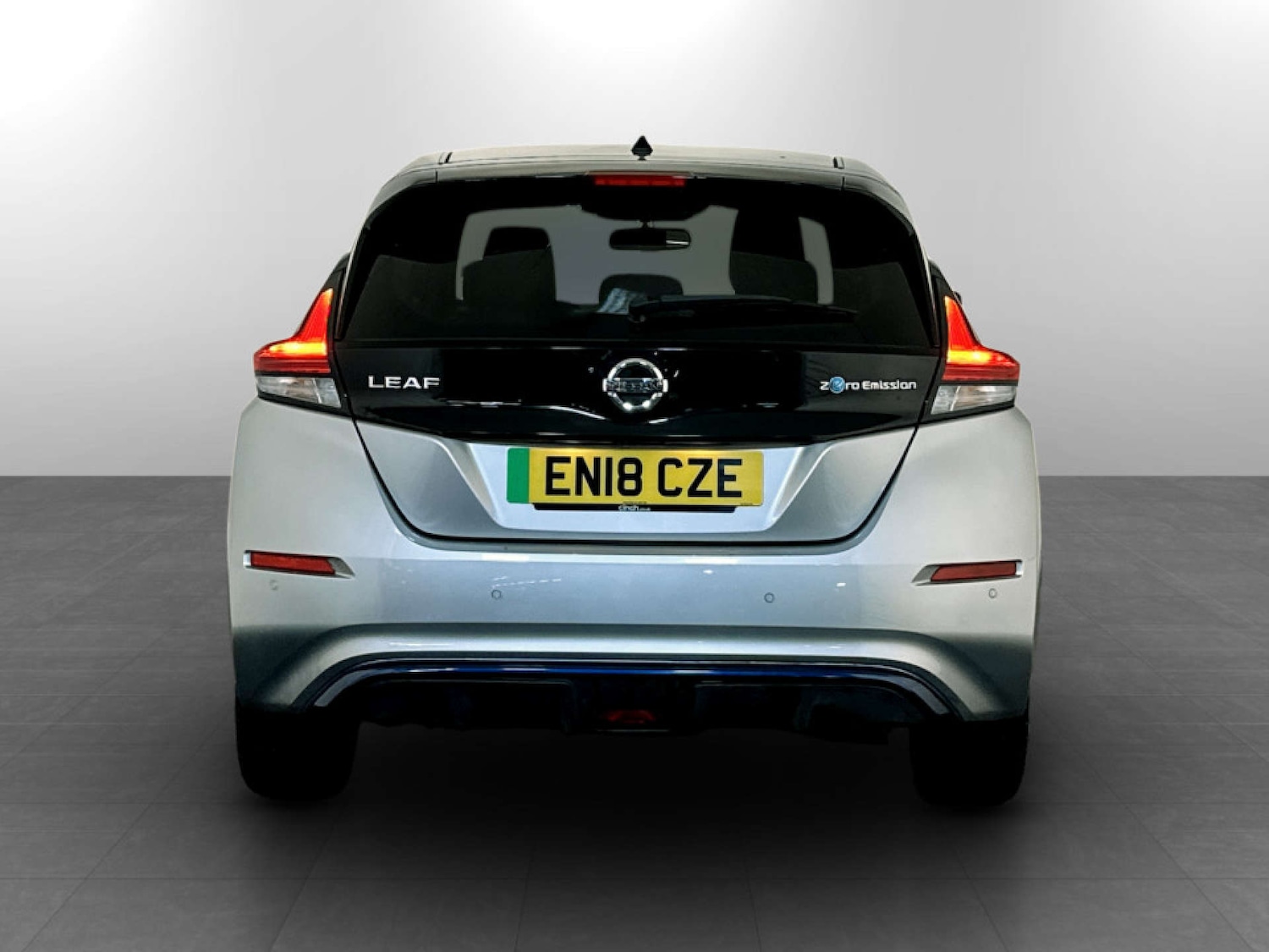 Used Nissan Leaf 2018 for sale - 77185473: Photo 9