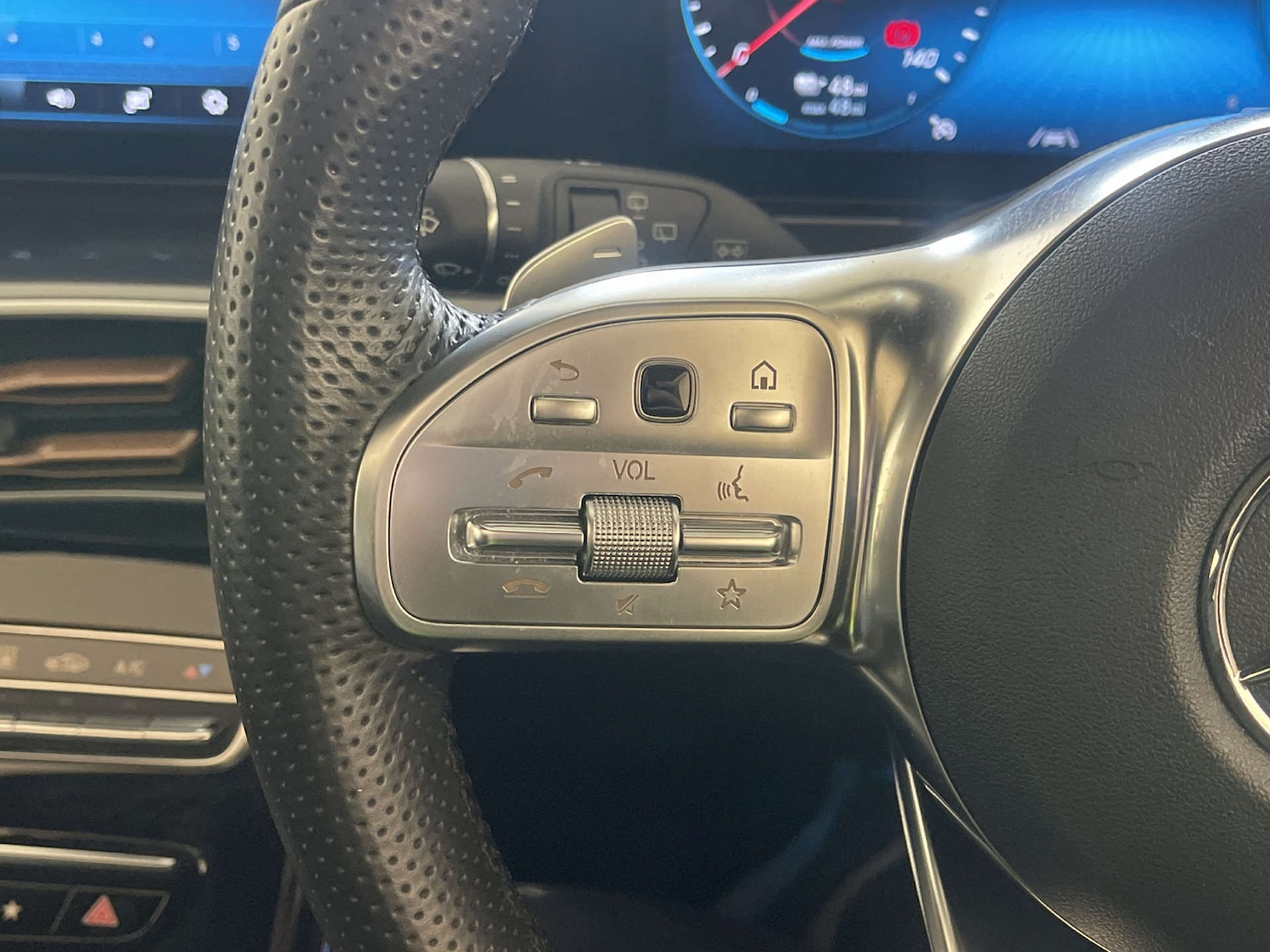 Used Mercedes-Benz EQC 2022 for sale - 77988199: Photo 17