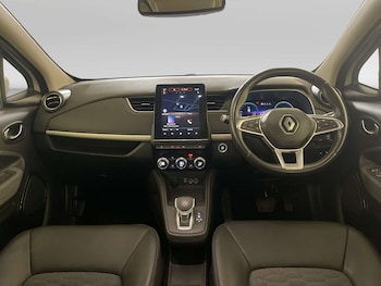 Used Renault Zoe 2022 for sale - 79017110: Photo