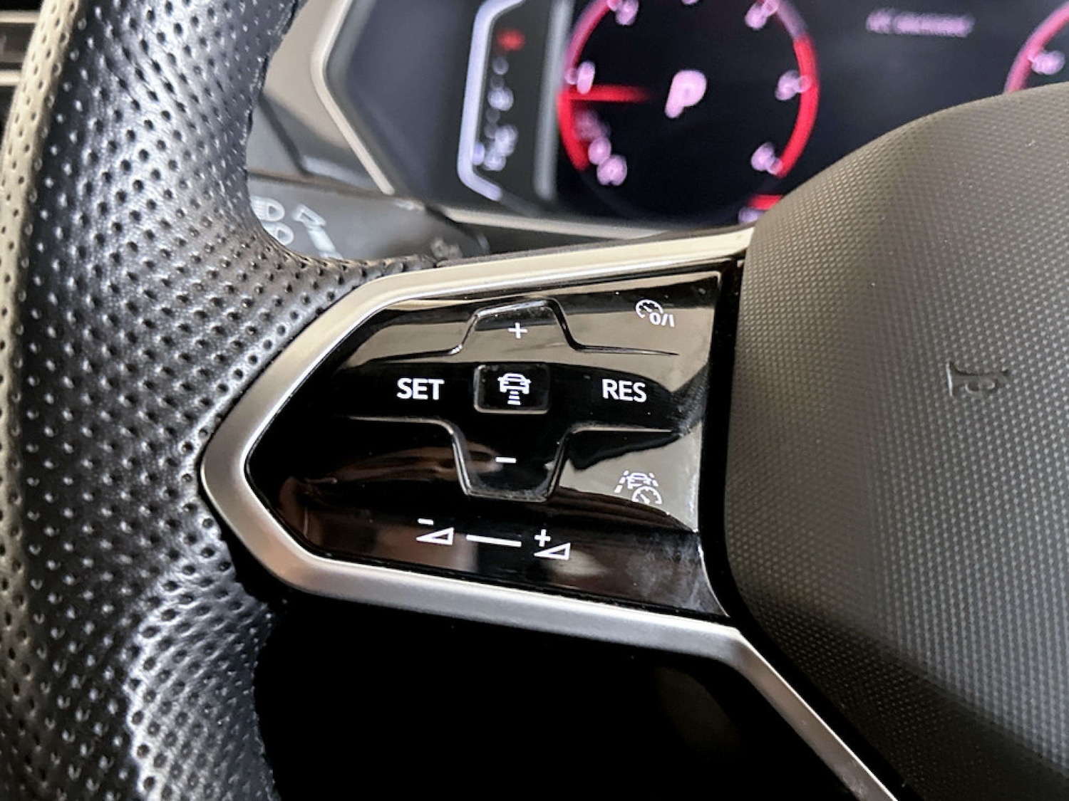 Used Volkswagen Tiguan 2022 for sale - 77802745: Photo 18