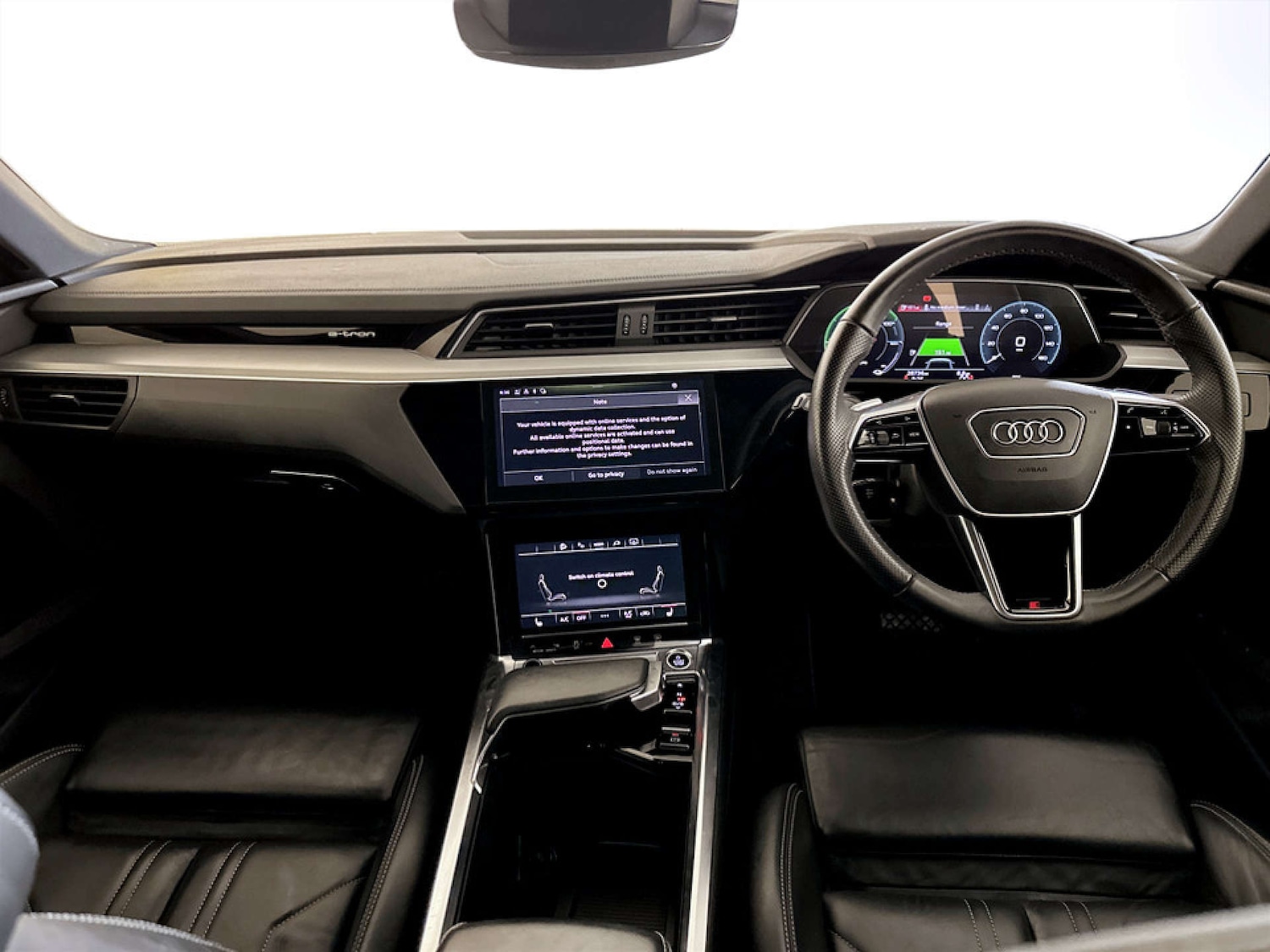 Used Audi e-tron 2022 for sale - 77845604: Photo 3