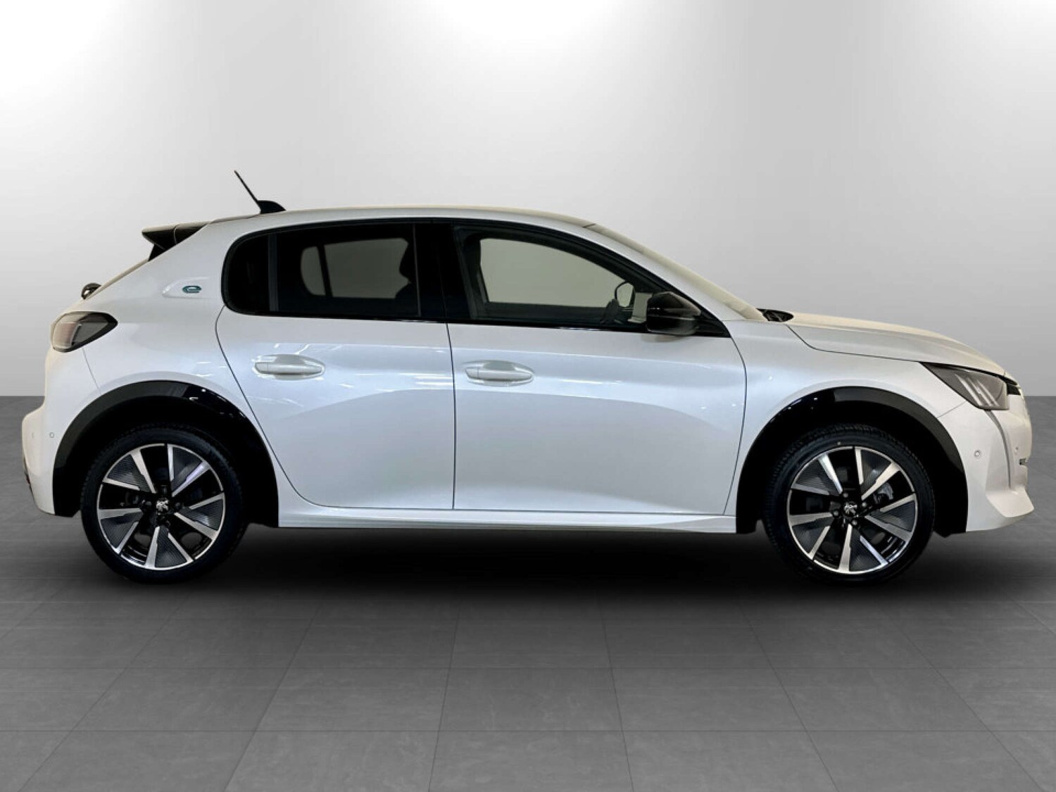 Used Peugeot 208 2022 for sale - 77802022: Photo 11