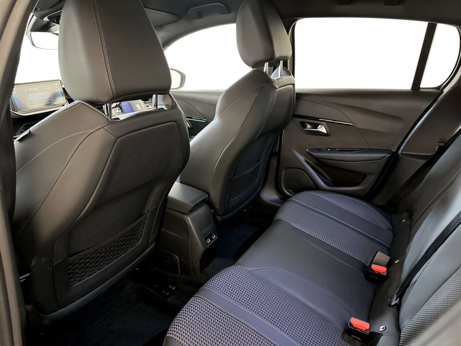 Used Peugeot 208 2022 for sale - 77802022: Photo 14