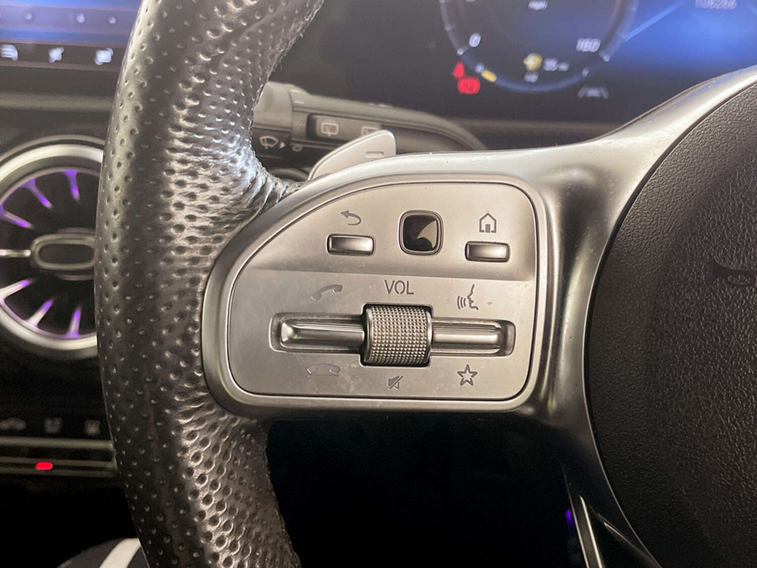 Used Mercedes-Benz CLA 2022 for sale - 77350548: Photo 17