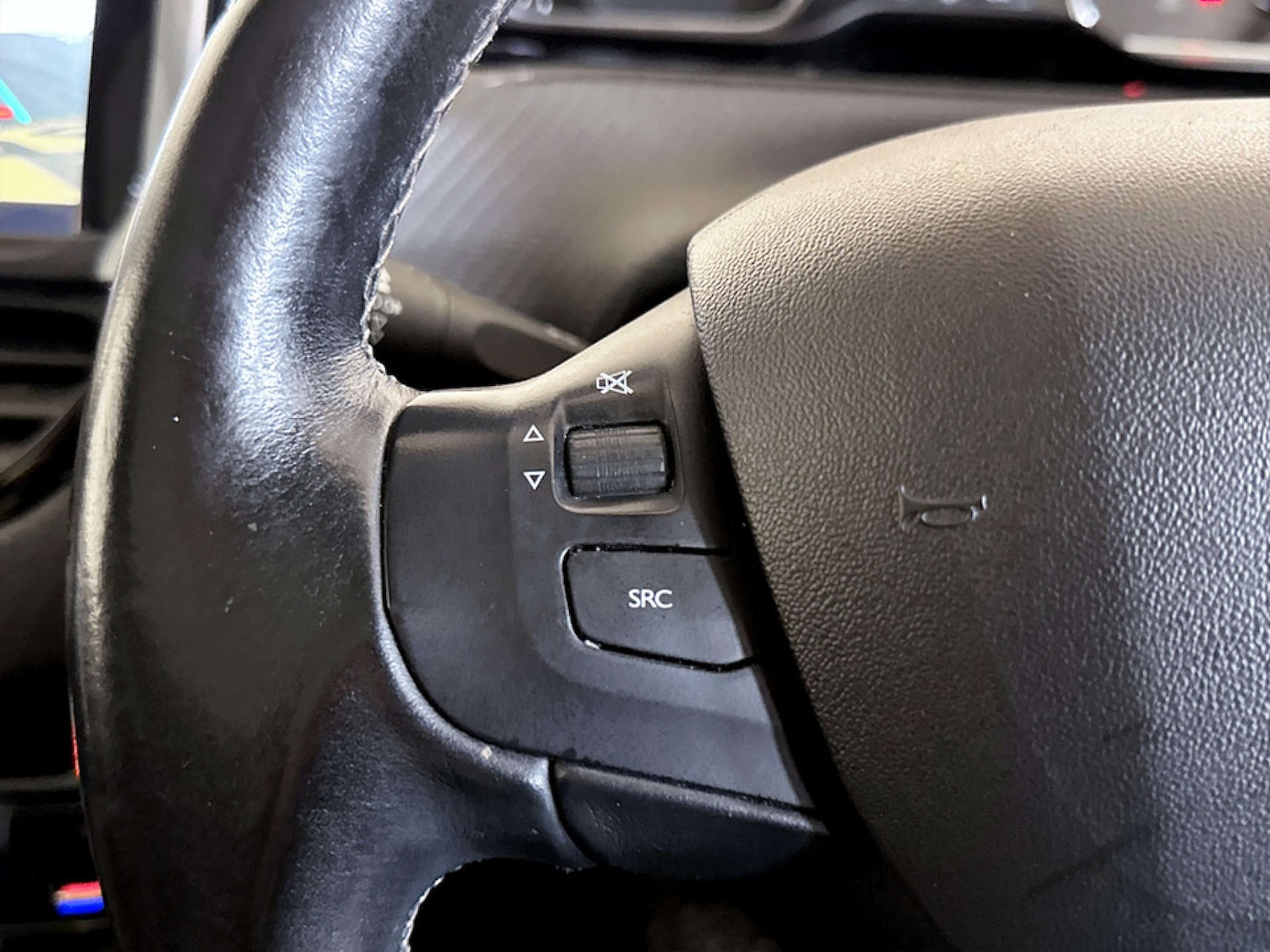 Used Peugeot 2008 2019 for sale - 77185453: Photo 17