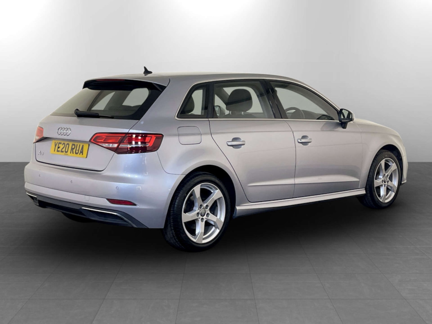 Used Audi A3 2020 for sale - 77185369: Photo 10