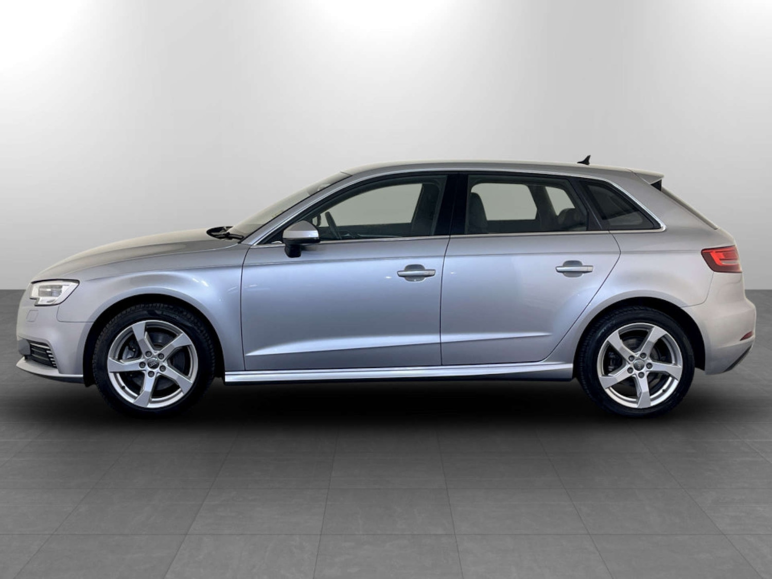Used Audi A3 2020 for sale - 77185369: Photo 7