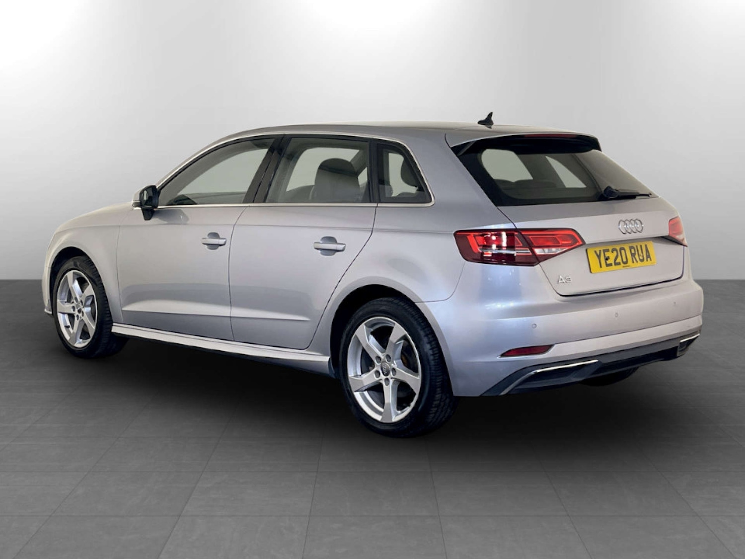 Used Audi A3 2020 for sale - 77185369: Photo 8