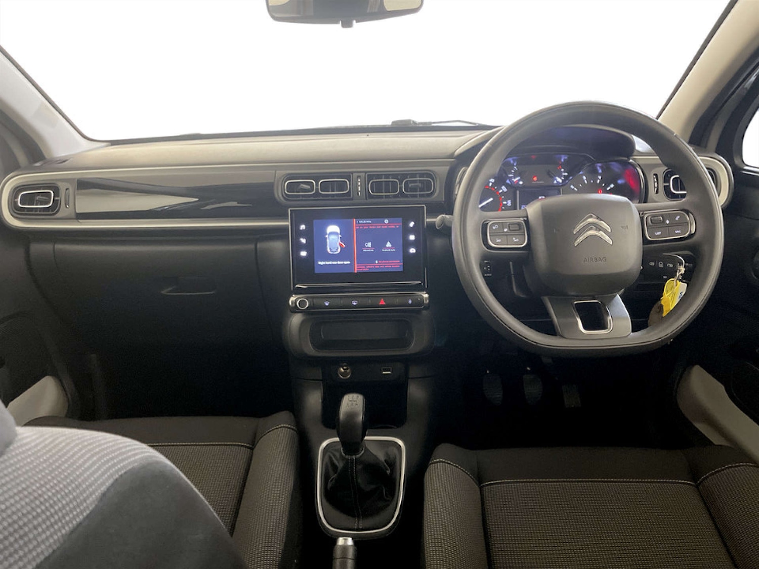 Used Citroen C3 2023 for sale - 77581065: Photo 3