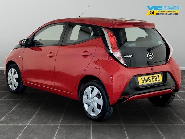 Used Toyota AYGO 2018 for sale - 76209395: Photo 8