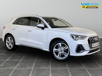 Audi - Q3