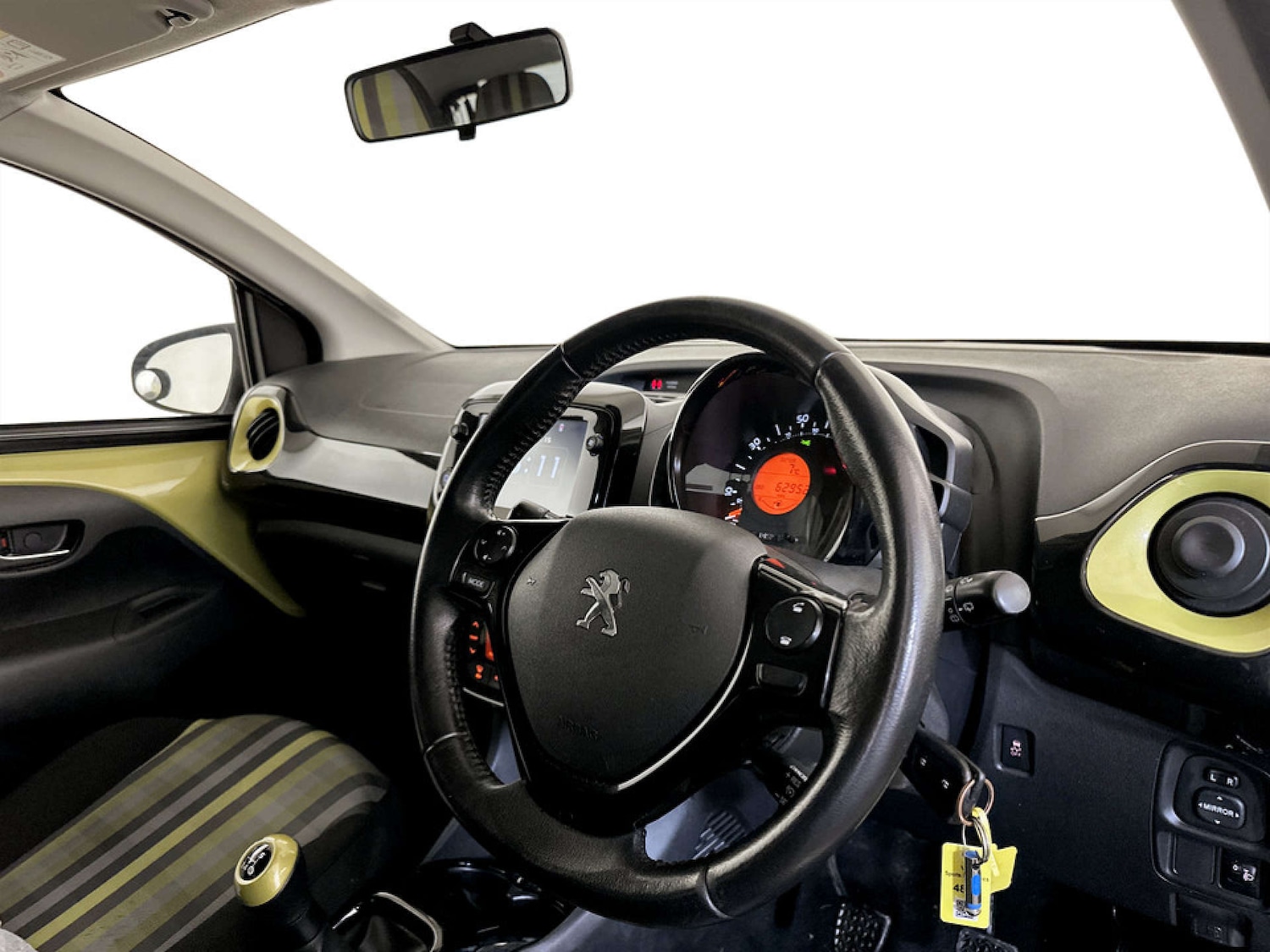 Used Peugeot 108 2019 for sale - 77283206: Photo 15