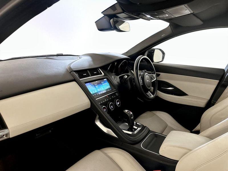 Used Jaguar E-Pace 2018 for sale - 76415919: Photo 12