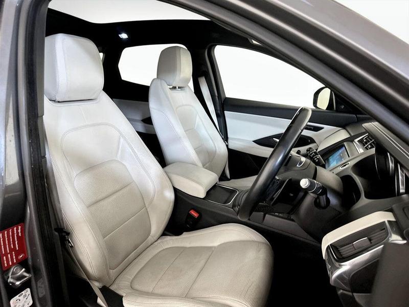 Used Jaguar E-Pace 2018 for sale - 76415919: Photo 13
