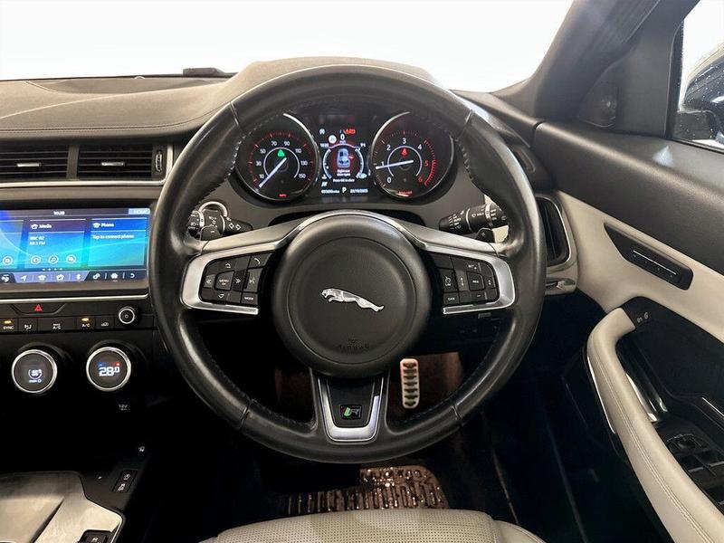 Used Jaguar E-Pace 2018 for sale - 76415919: Photo 17