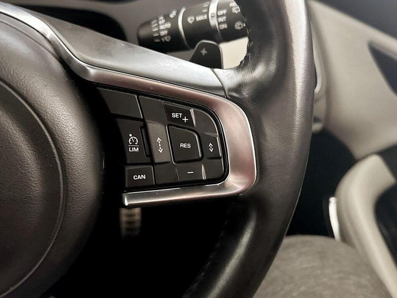 Used Jaguar E-Pace 2018 for sale - 76415919: Photo 20