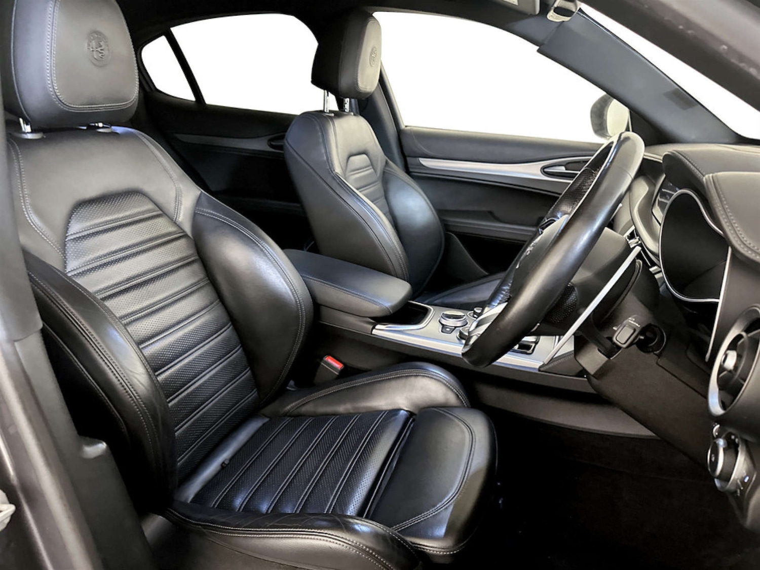 Used Alfa Romeo Stelvio 2020 for sale - 77185366: Photo 12