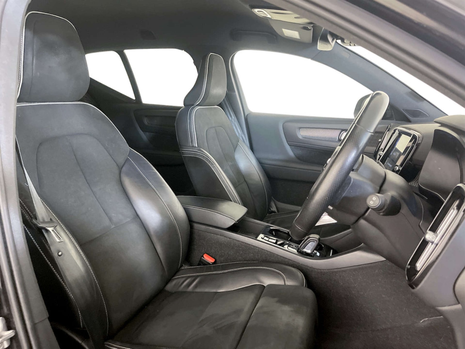 Used Volvo XC40 2021 for sale - 77617101: Photo 13