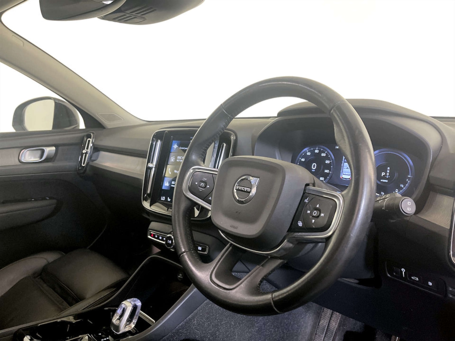 Used Volvo XC40 2020 for sale - 77712960: Photo 13