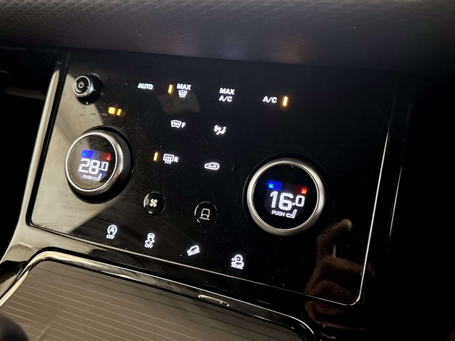 Used Land Rover Range Rover Evoque 2020 for sale - 77185432: Photo 24