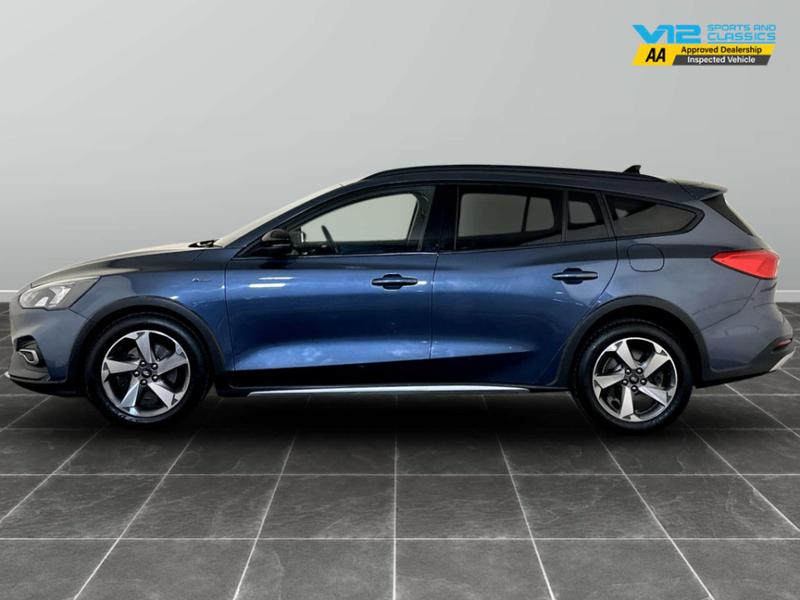 Used Ford Focus 2022 for sale - 76850973: Photo 7