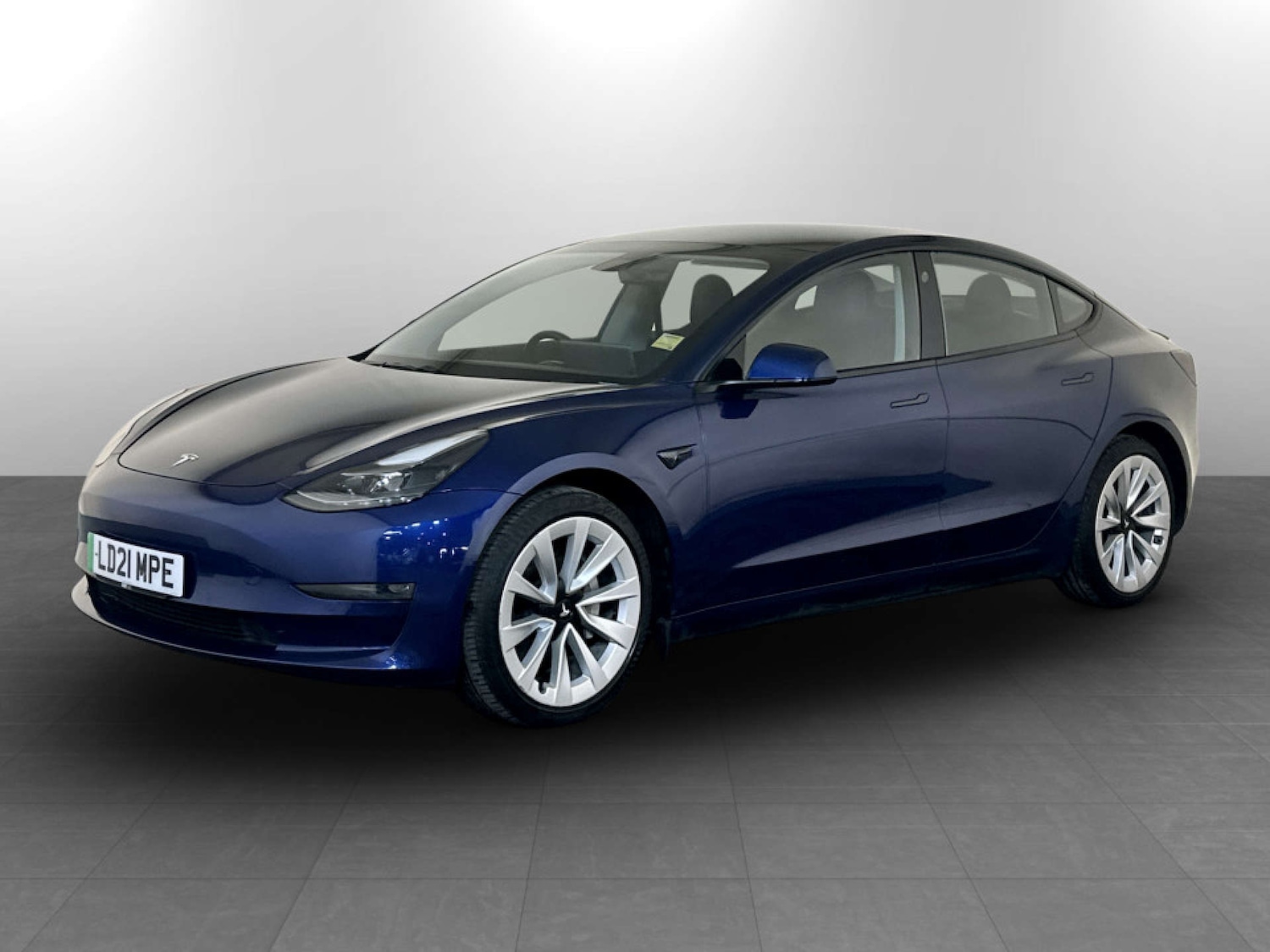 Used Tesla Model 3 2021 for sale - 77581113: Photo 6