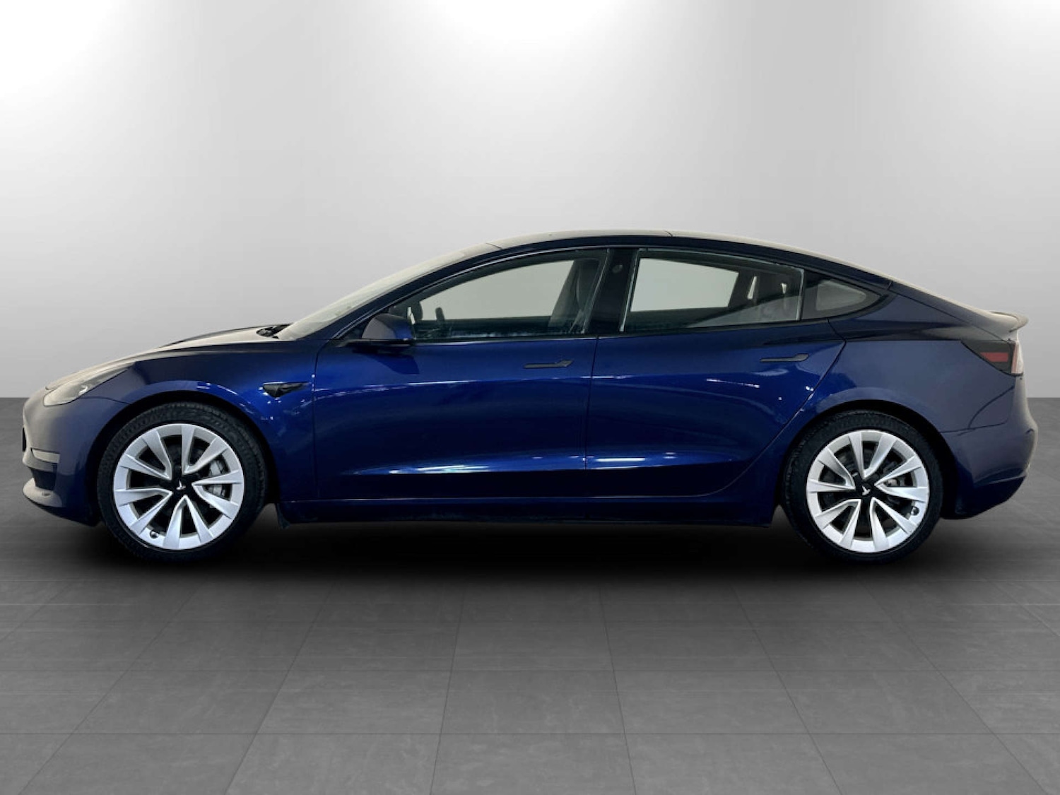 Used Tesla Model 3 2021 for sale - 77581113: Photo 7