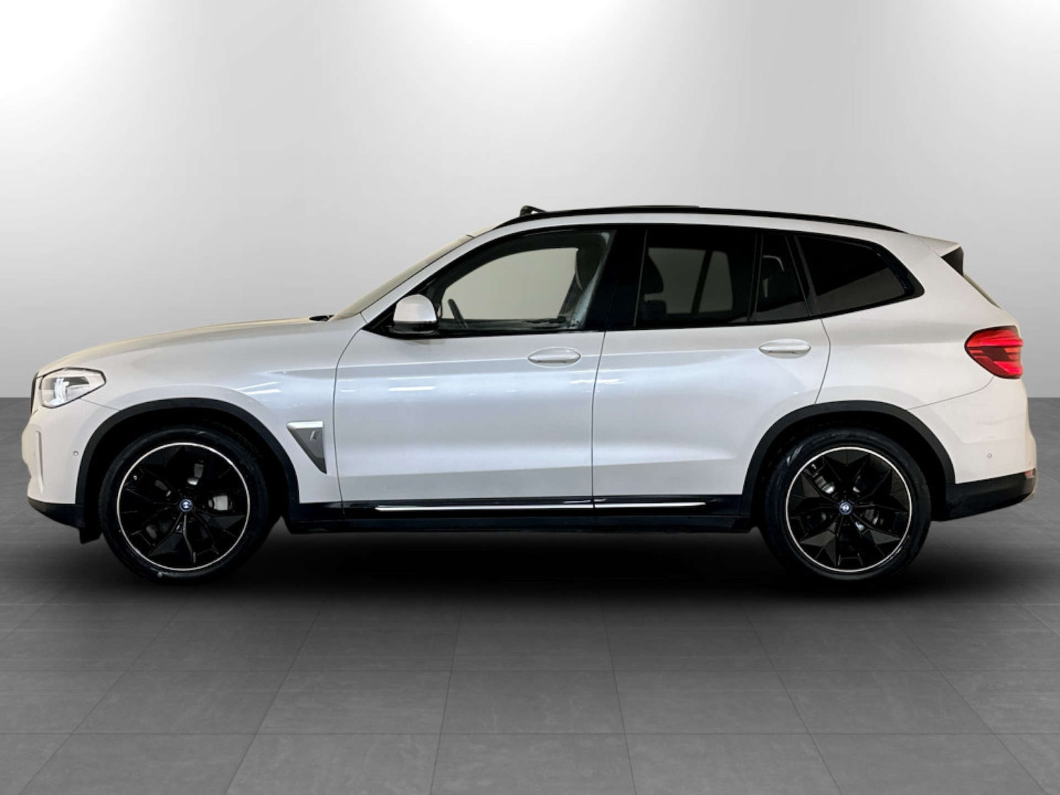 Used BMW iX3 2021 for sale - 77364266: Photo 6