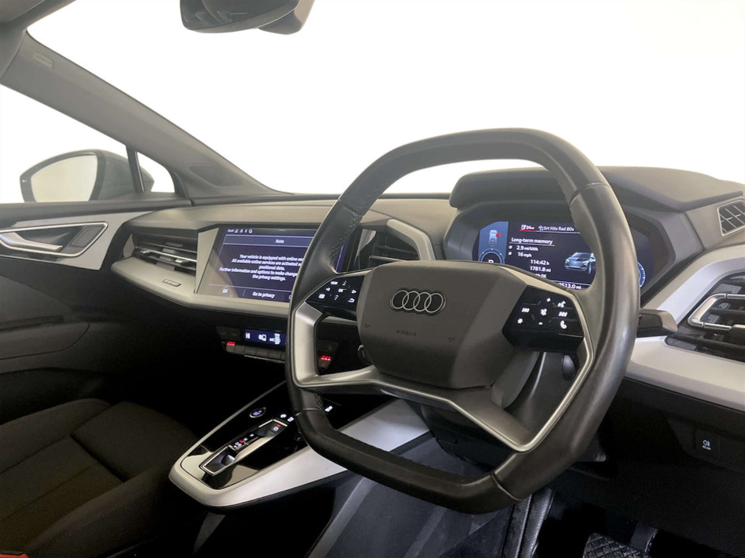 Used Audi Q4 e-tron 2023 for sale - 77581137: Photo 16