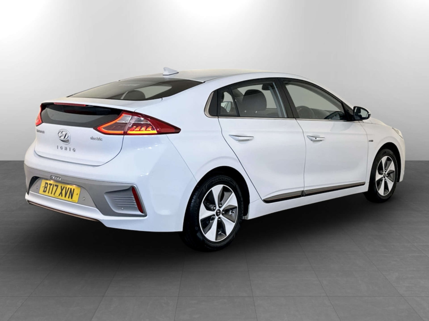 Used Hyundai IONIQ 2017 for sale - 77445648: Photo 10