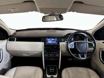 Used Land Rover Discovery Sport 2017 for sale - 74911045: Photo