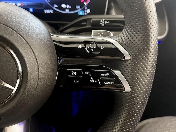 Used Mercedes-Benz GLC 2023 for sale - 76209445: Photo 19