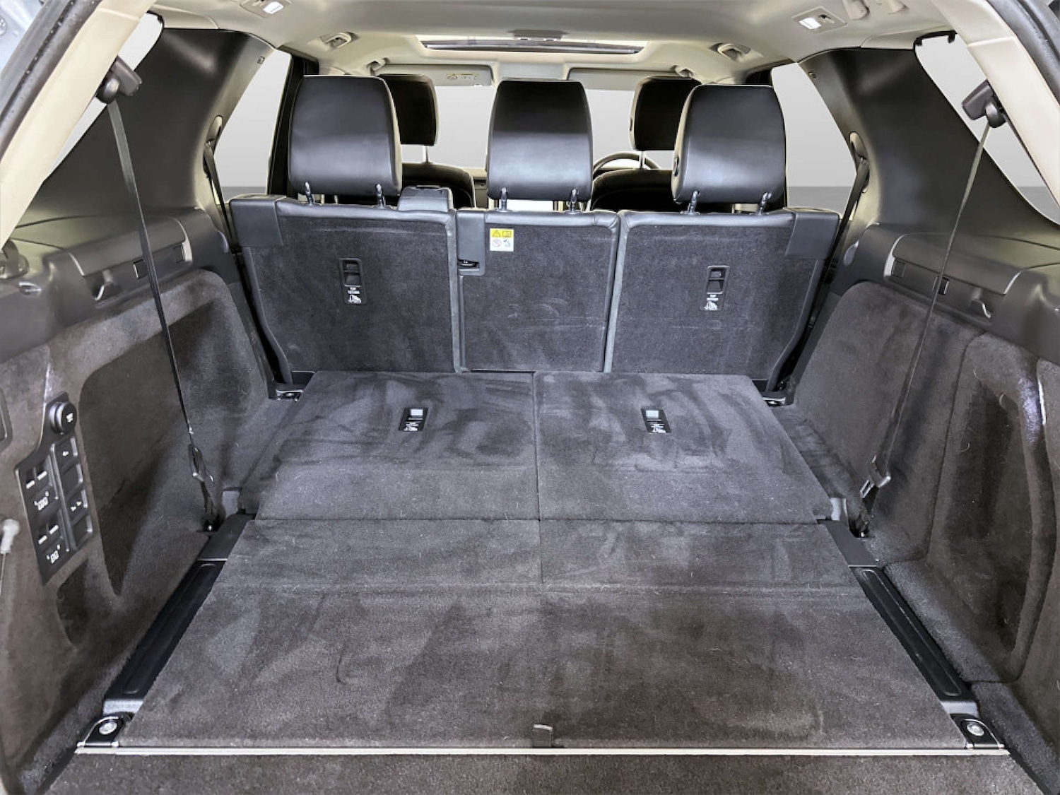 Used Land Rover Discovery 2020 for sale - 77492516: Photo 16