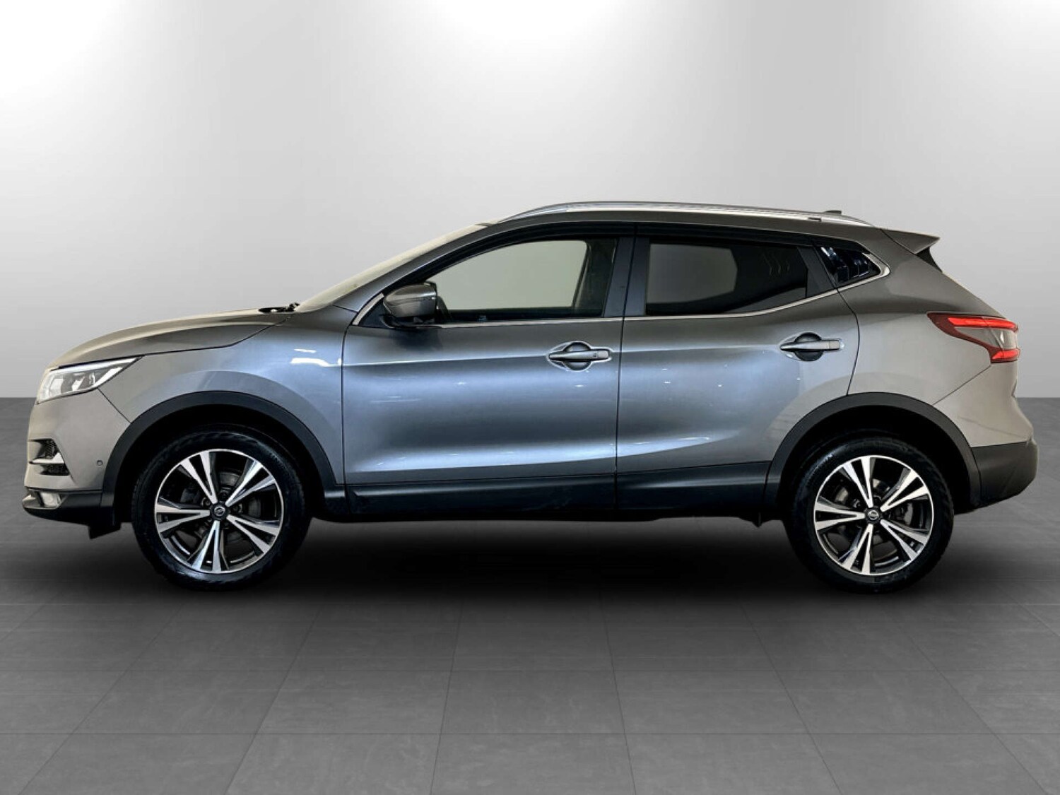 Used Nissan Qashqai 2018 for sale - 77617155: Photo 7