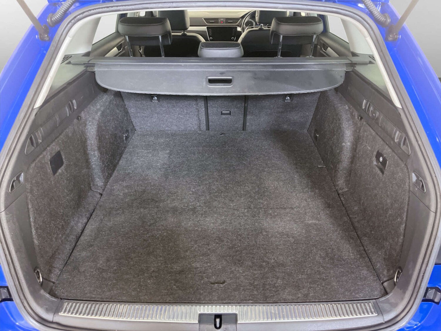 Used Skoda Superb 2021 for sale - 77364219: Photo 13