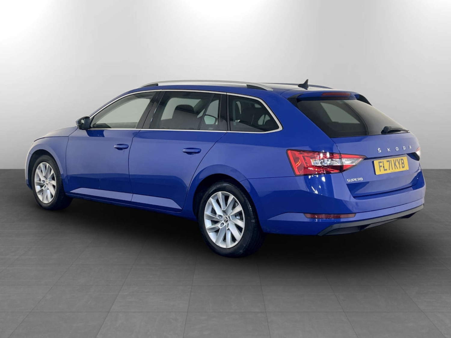 Used Skoda Superb 2021 for sale - 77364219: Photo 6