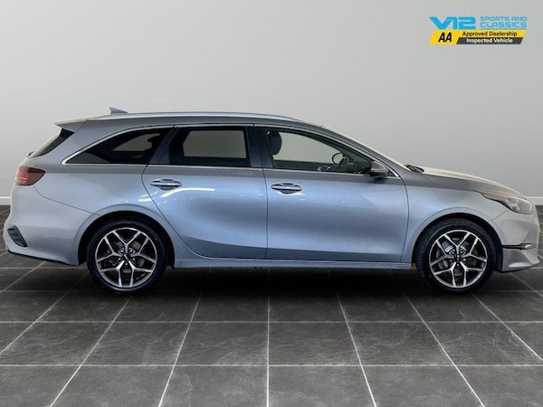 Used Kia Ceed 2023 for sale - 76332439: Photo 11