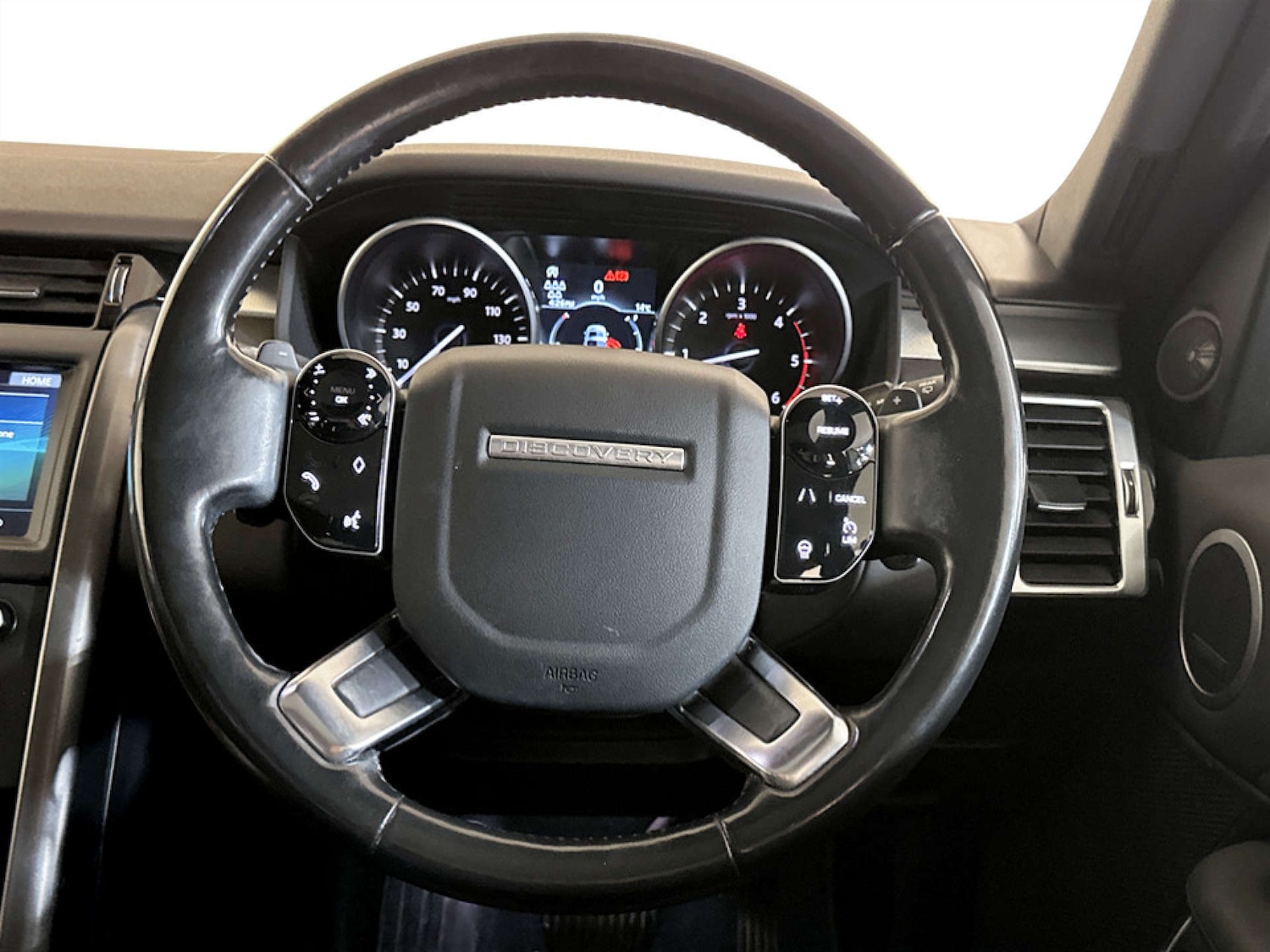 Used Land Rover Discovery 2020 for sale - 77185435: Photo 17