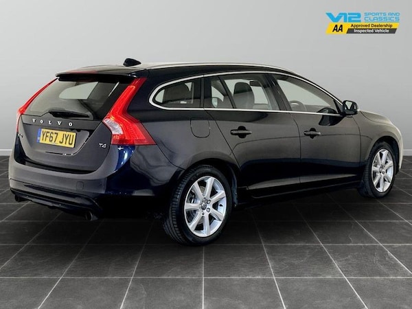 Used Volvo V60 2017 for sale - 76234749: Photo 10