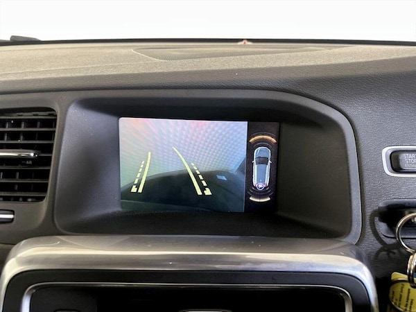 Used Volvo V60 2017 for sale - 76234749: Photo 22