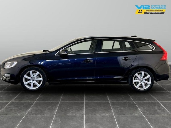 Used Volvo V60 2017 for sale - 76234749: Photo 7