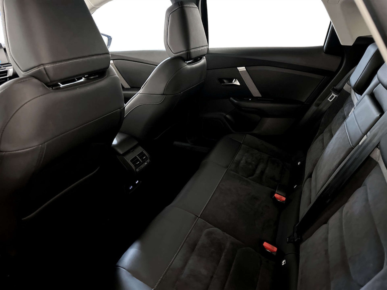 Used Citroen C4 2023 for sale - 77185407: Photo 14