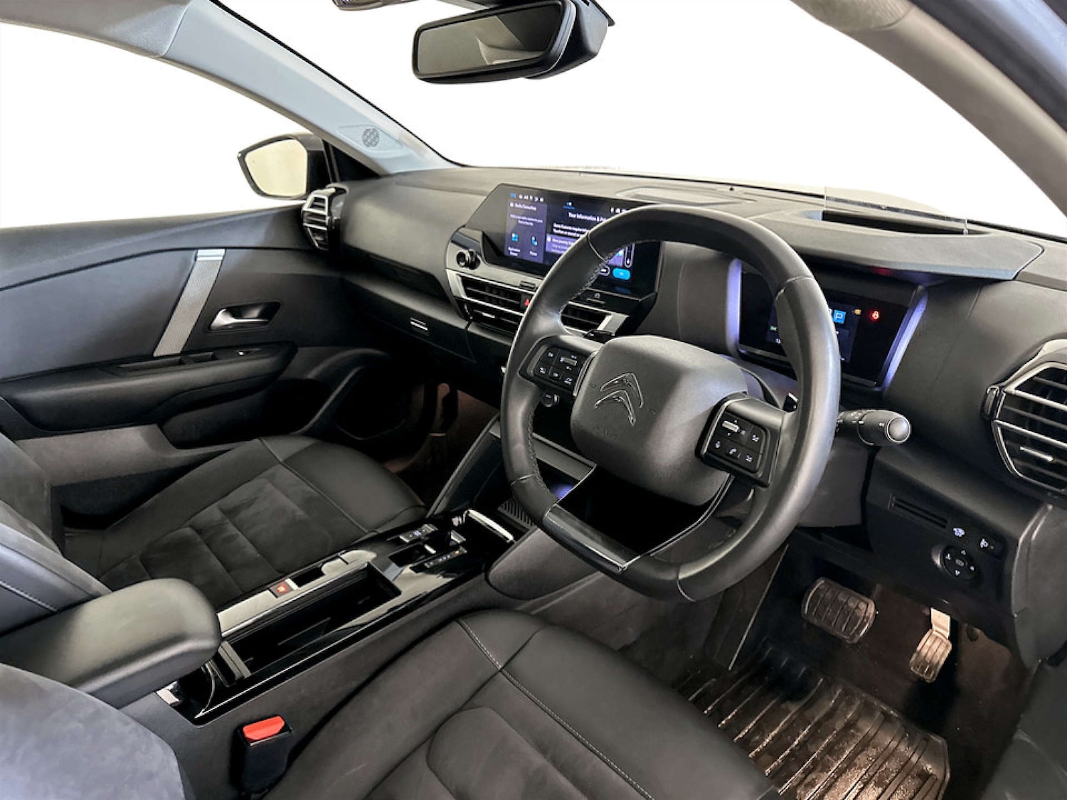 Used Citroen C4 2023 for sale - 77185407: Photo 15