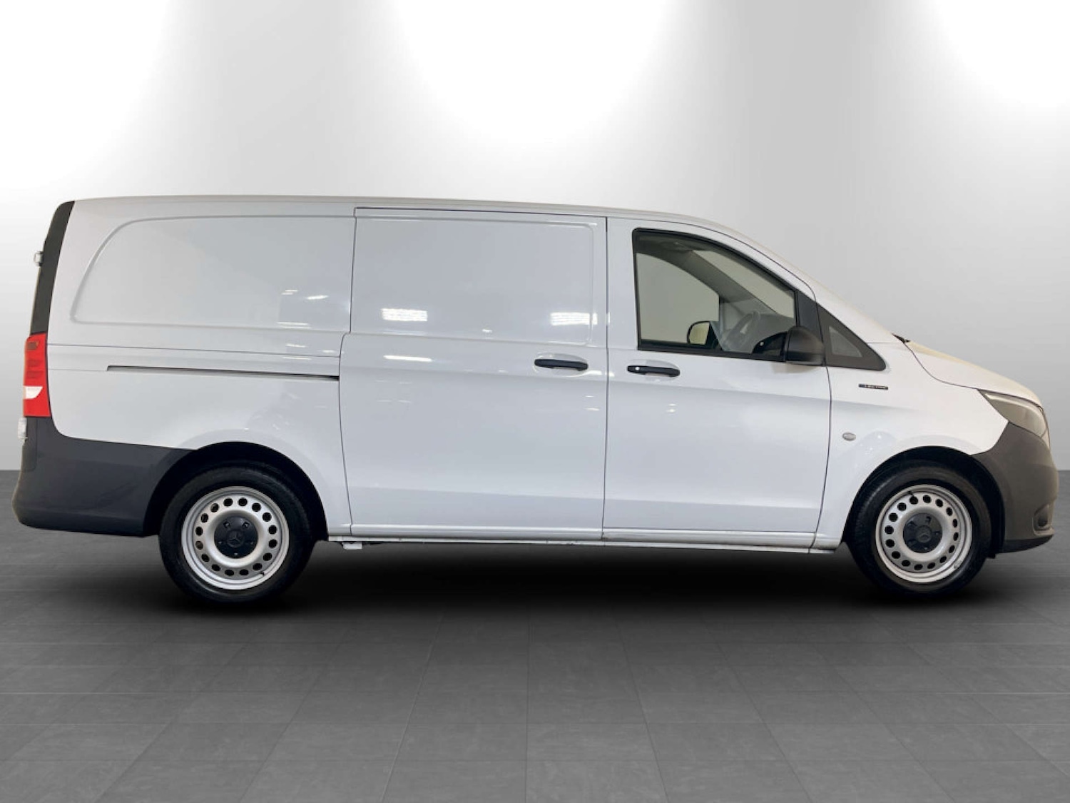 Used Mercedes-Benz Vito 2022 for sale - 77185468: Photo 11