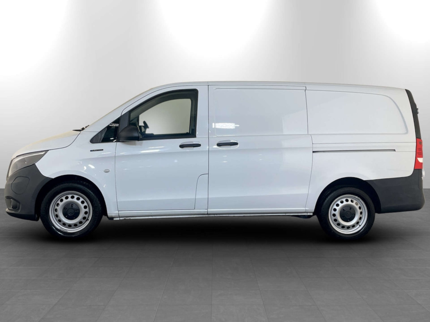 Used Mercedes-Benz Vito 2022 for sale - 77185468: Photo 7