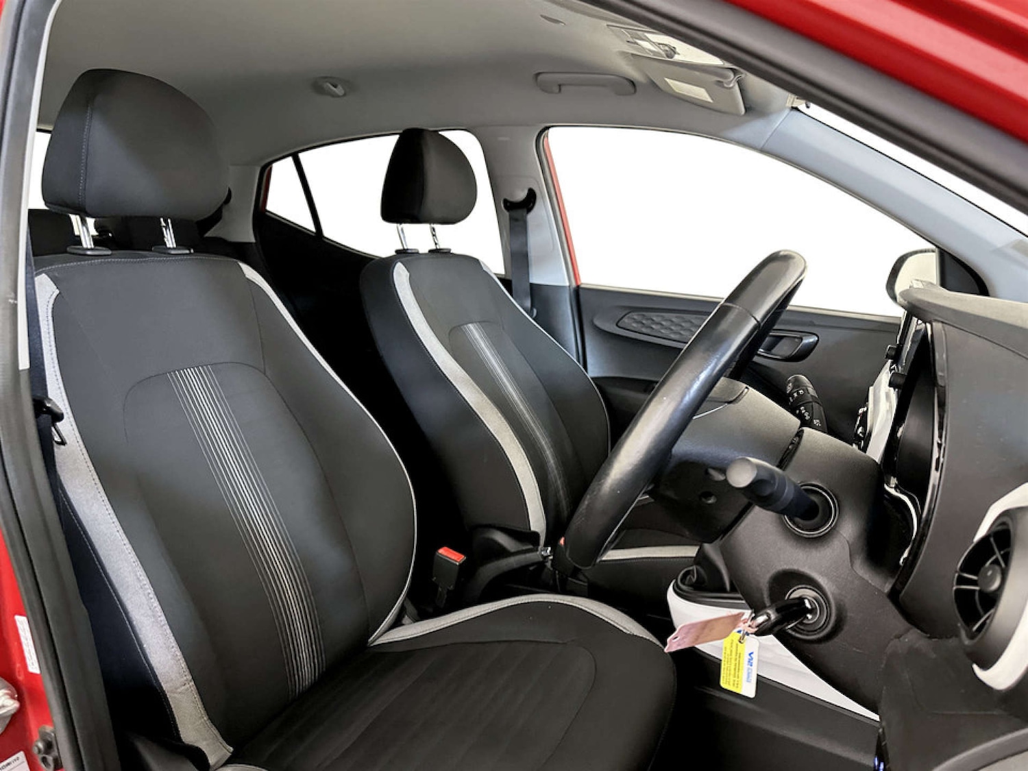 Used Hyundai i10 2022 for sale - 77185482: Photo 13