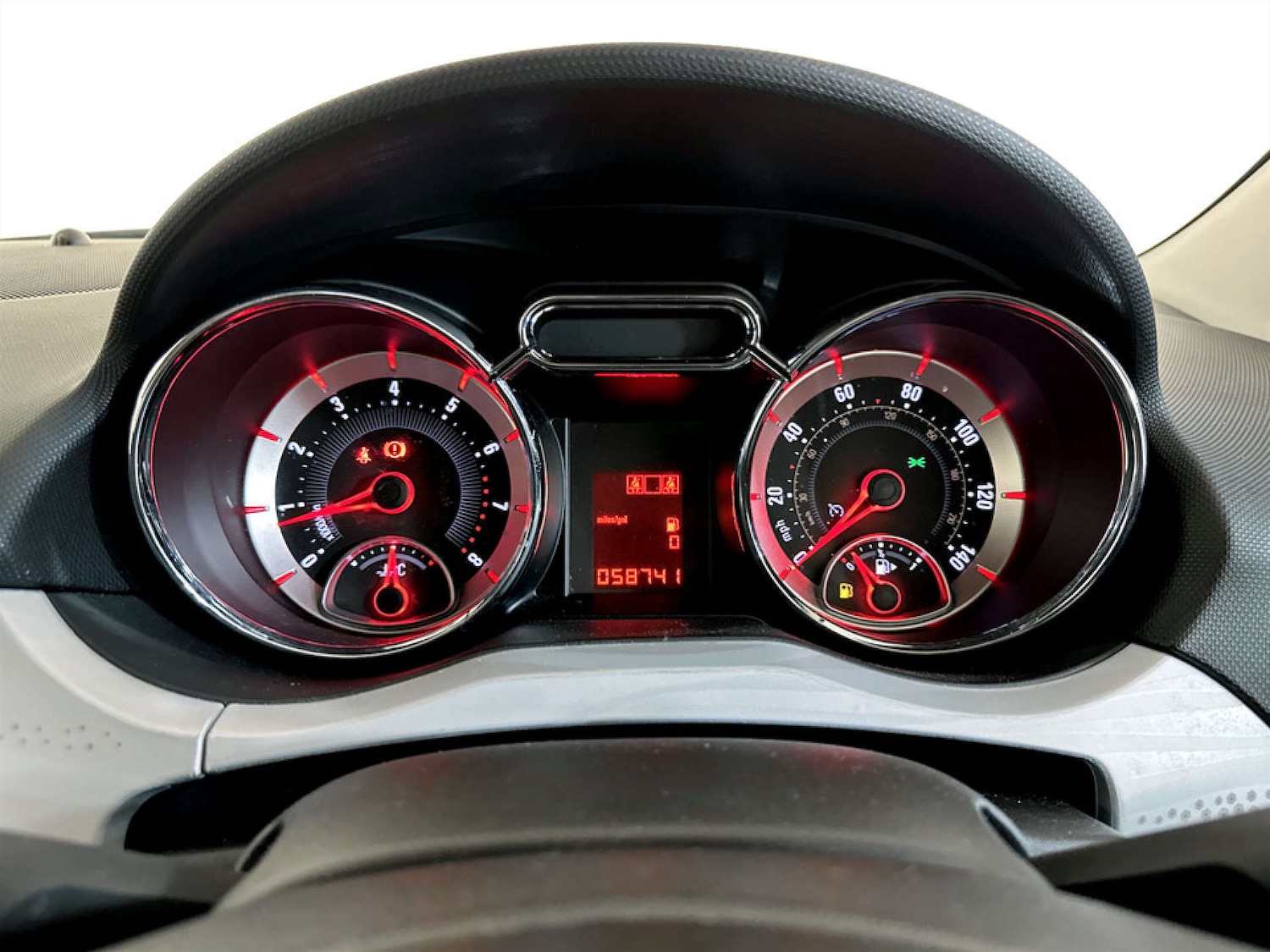 Used Vauxhall ADAM 2014 for sale - 77688307: Photo 17