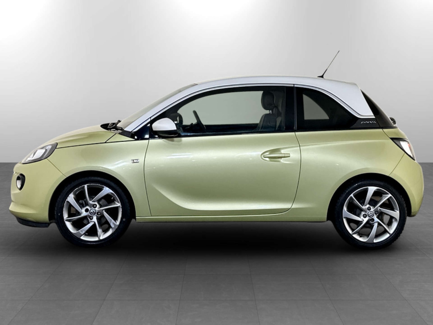 Used Vauxhall ADAM 2014 for sale - 77688307: Photo 6