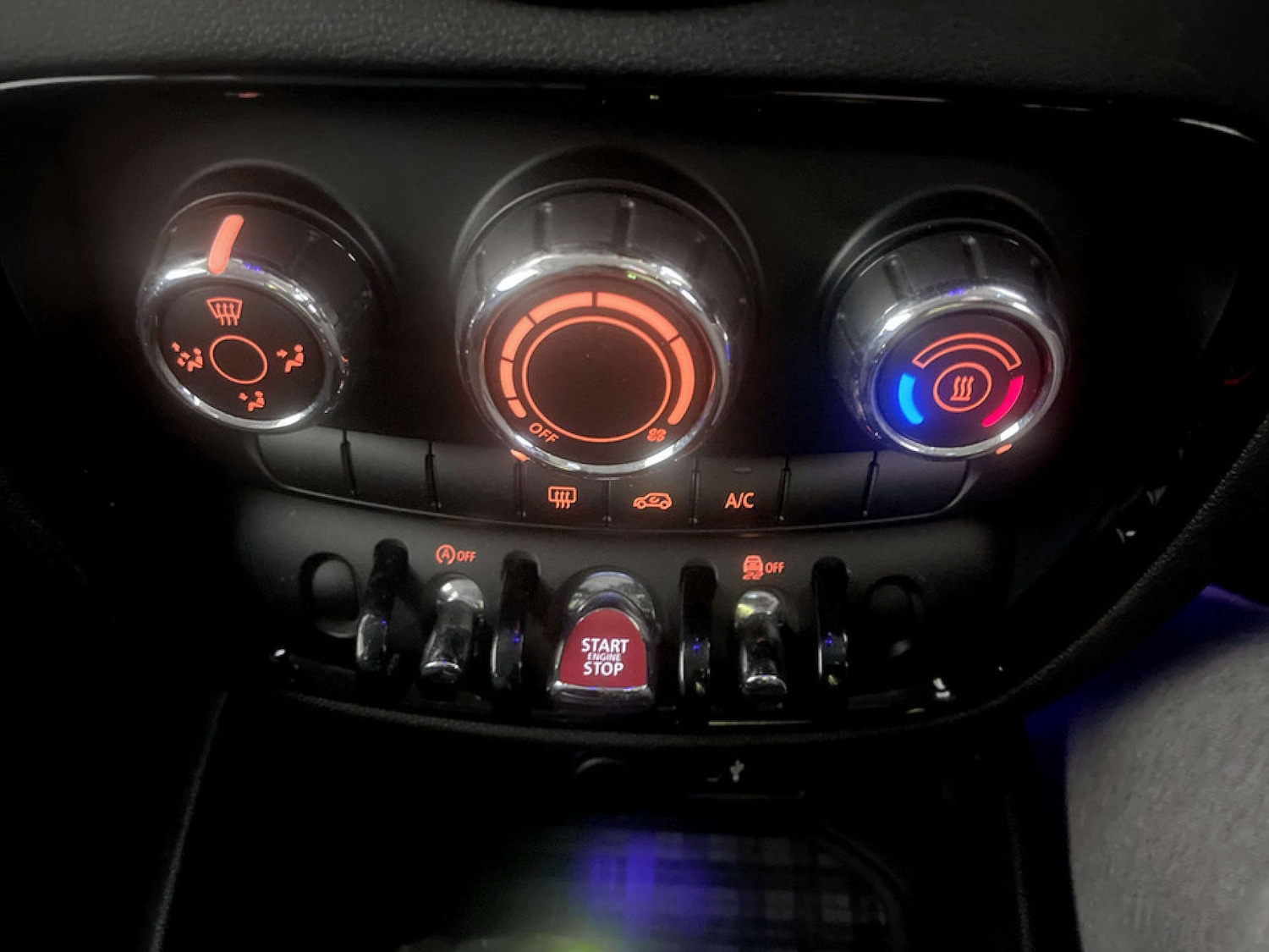 Used MINI Clubman 2018 for sale - 77350549: Photo 24