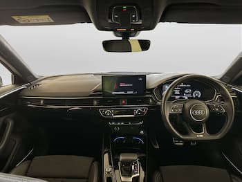 Used Audi A4 2022 for sale - 79760148: Photo